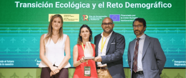 entrega del premio por la ministra para la Transición Ecológica y el Reto Demográfico (MITECO)